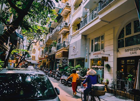 local market in Vietnam